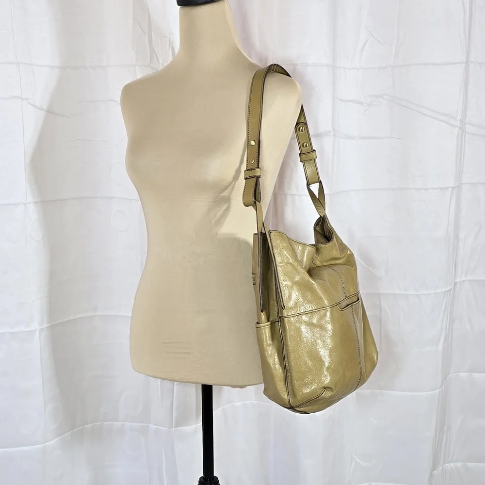 HOBO Pebbled Leather Shoulder Bag
